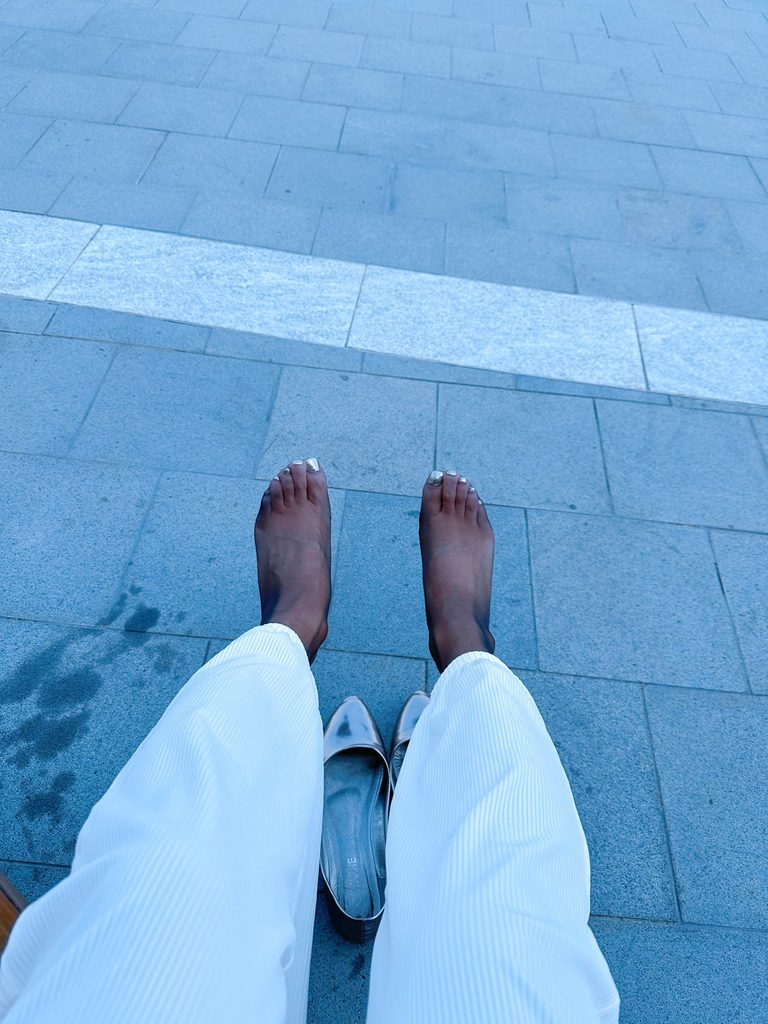 泰国街头的平底鞋穿搭 / Flats outfit on the streets of Thailand