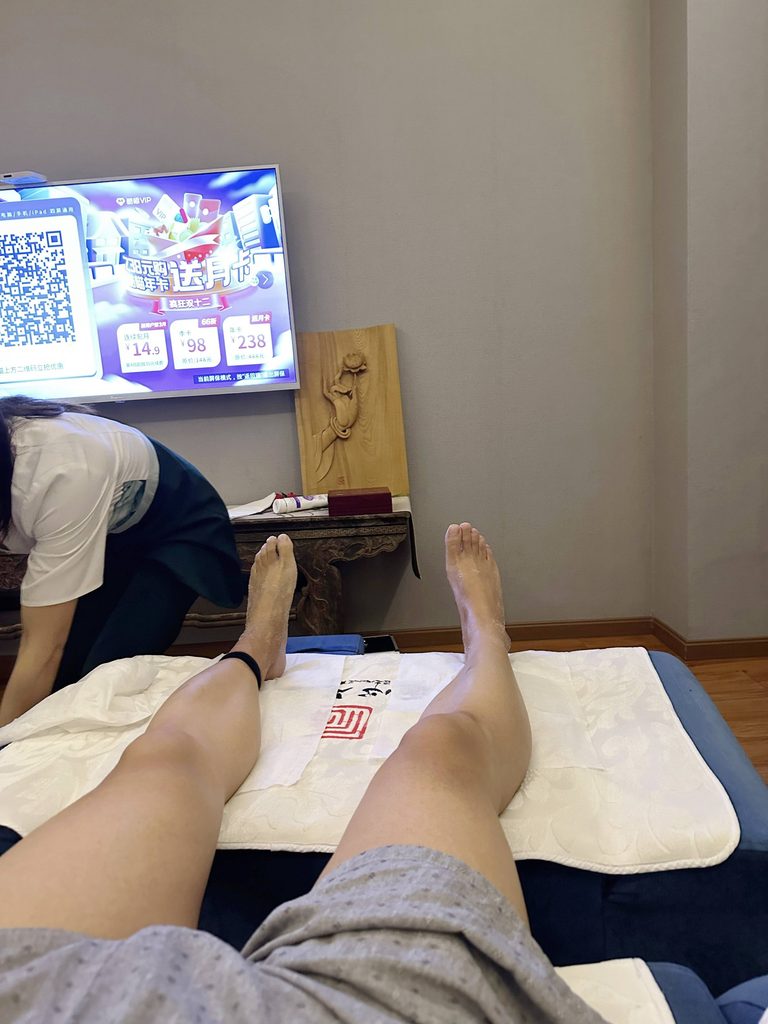 丝袜与足部美甲足疗细节 / Stockings and pedicure foot massage
