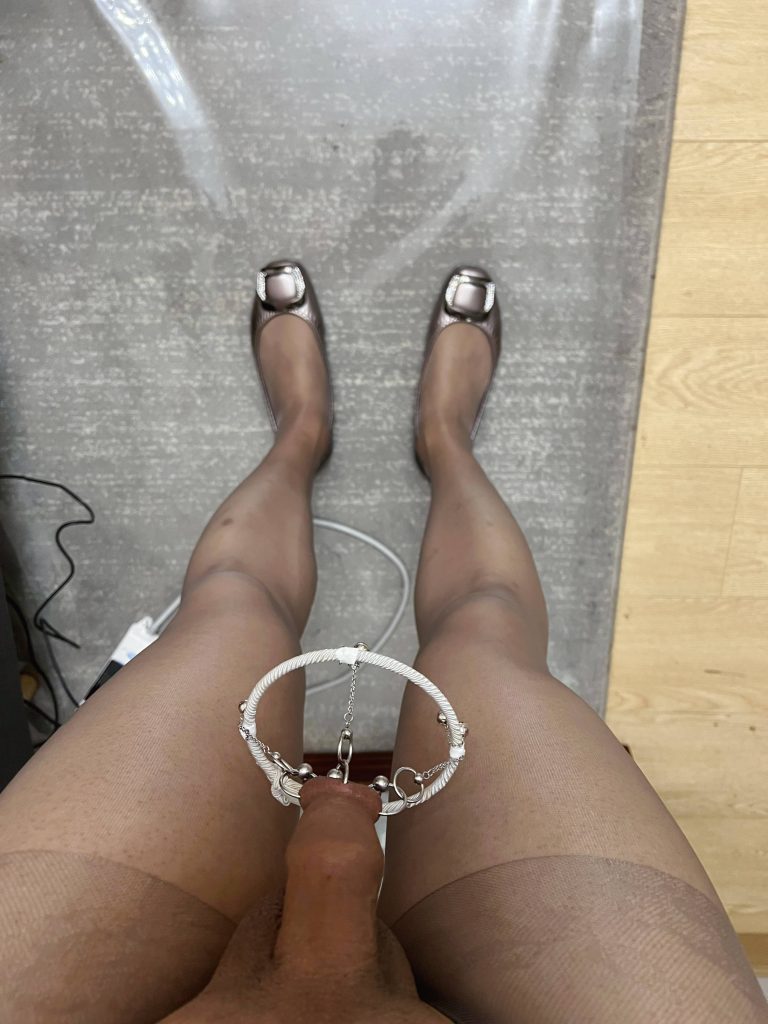 身体穿孔饰品长期佩戴效果 / Long-term body piercing jewelry appearance