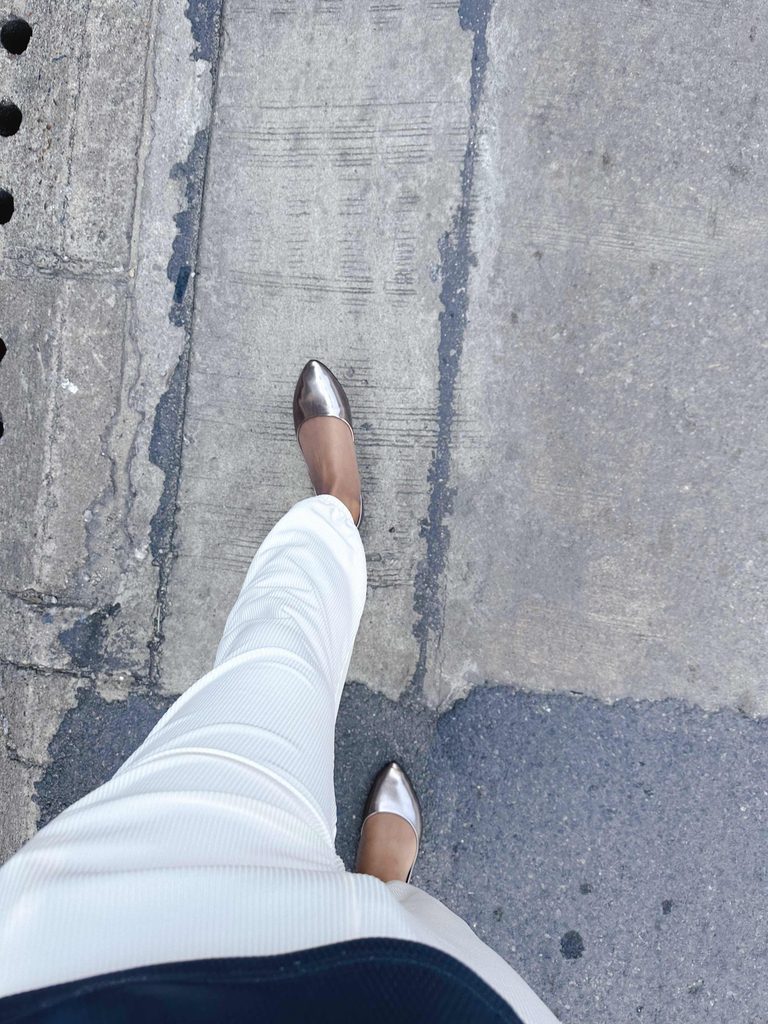 泰国旅行中的浅口平底鞋 / Ballet flats during a Thailand trip
