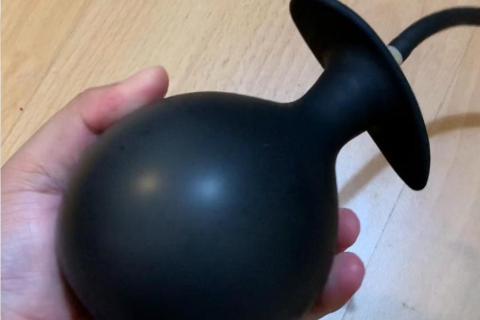 超大充气肛塞与肛门扩张体验 / Oversized inflatable plug and anal dilation experience